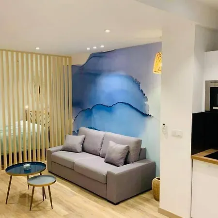 Apartment Sunbeach, Aux Portes De Monaco, Vue Mer, Wifi, Climatisation Roquebrune-Cap-Martin